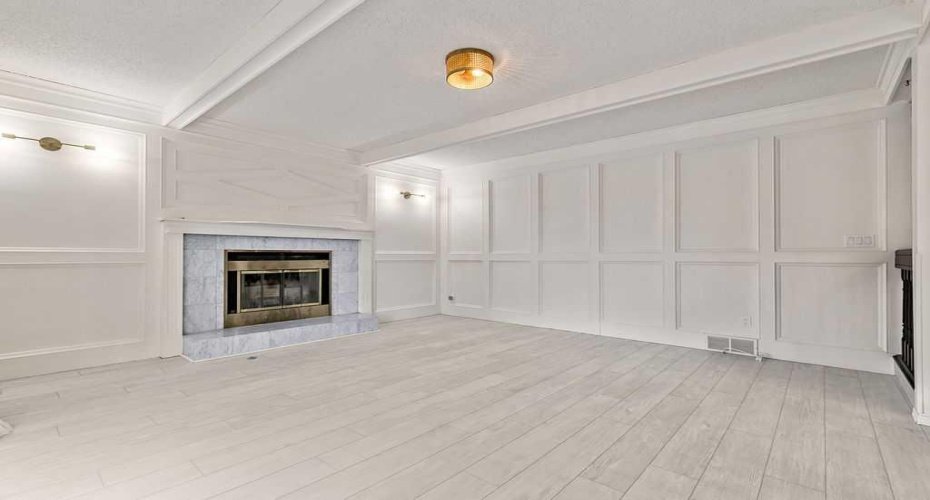 162 Woodbend Way, Okotoks, Alberta T1S 1M1, 4 Bedrooms Bedrooms, ,4 BathroomsBathrooms,Residential,For Sale,Woodbend,A2287796