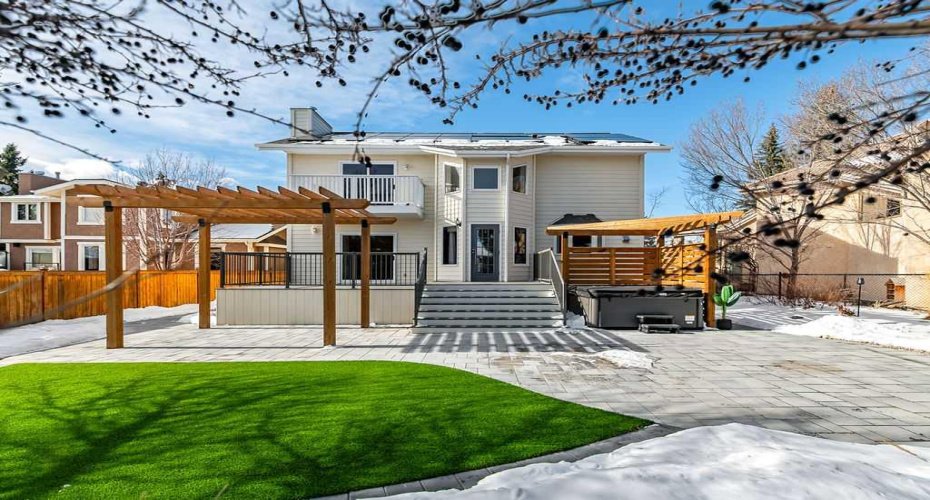 162 Woodbend Way, Okotoks, Alberta T1S 1M1, 4 Bedrooms Bedrooms, ,4 BathroomsBathrooms,Residential,For Sale,Woodbend,A2287796