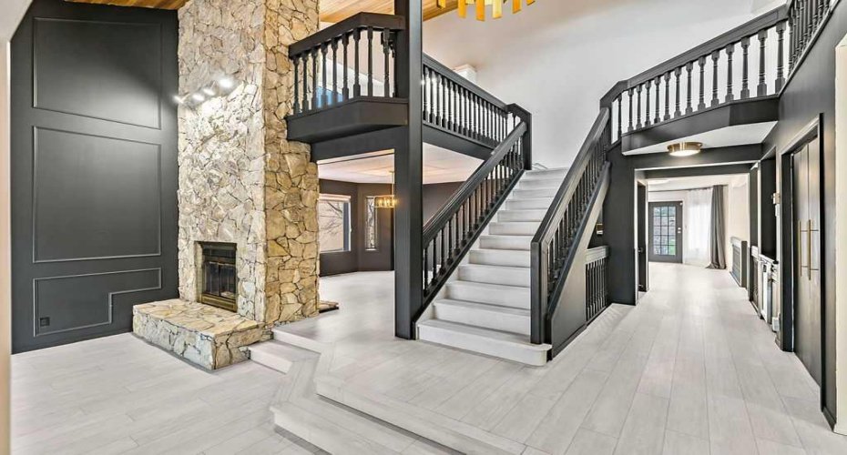 162 Woodbend Way, Okotoks, Alberta T1S 1M1, 4 Bedrooms Bedrooms, ,4 BathroomsBathrooms,Residential,For Sale,Woodbend,A2287796