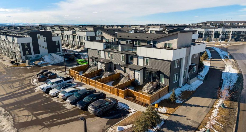 474 Seton Circle, Calgary, Alberta T3M 3P6, 2 Bedrooms Bedrooms, ,3 BathroomsBathrooms,Residential,For Sale,Seton,A2289843