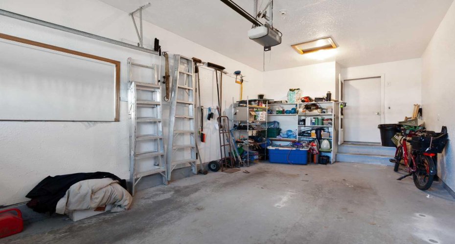 4102 Silverpark Estates Close, Olds, Alberta T4H1B4, 2 Bedrooms Bedrooms, ,2 BathroomsBathrooms,Residential,For Sale,Silverpark Estates,A2289940