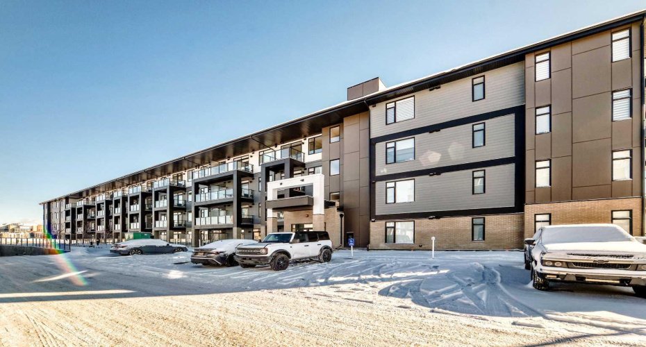 3700 Seton Avenue, Calgary, Alberta T3M 4J1, 2 Bedrooms Bedrooms, ,2 BathroomsBathrooms,Residential,For Sale,Seton,A2290109