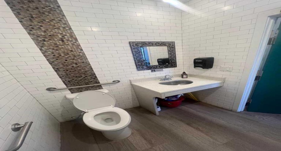 100 Anywhere, Calgary, Alberta t2n 0a8, ,Commercial,For Sale,Anywhere,A2290151