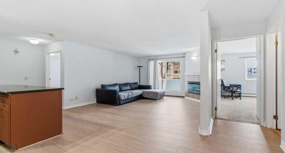 2414 Edenwold Heights, Calgary, Alberta T3A 3Y2, 2 Bedrooms Bedrooms, ,2 BathroomsBathrooms,Residential,For Sale,Edenwold,A2290152