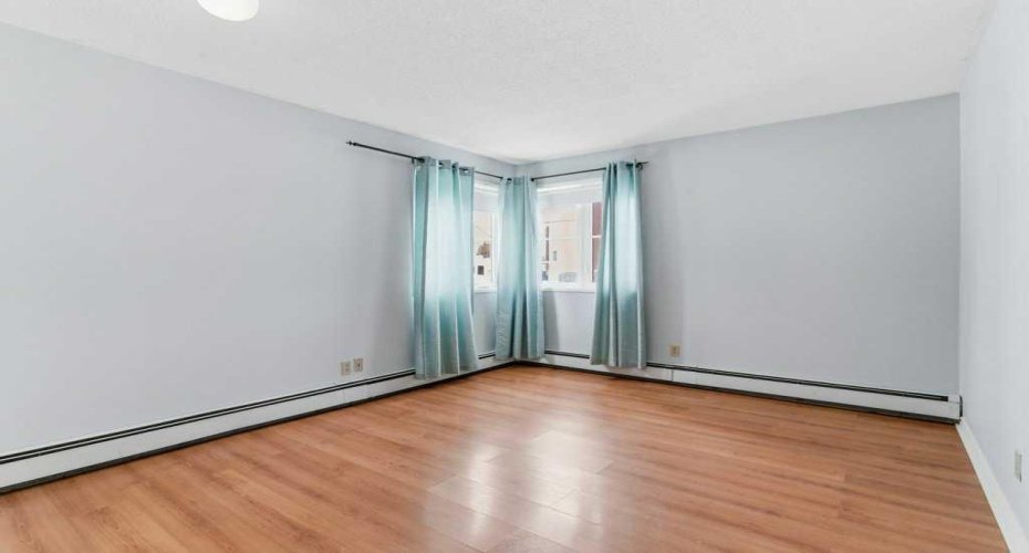 2414 Edenwold Heights, Calgary, Alberta T3A 3Y2, 2 Bedrooms Bedrooms, ,2 BathroomsBathrooms,Residential,For Sale,Edenwold,A2290152