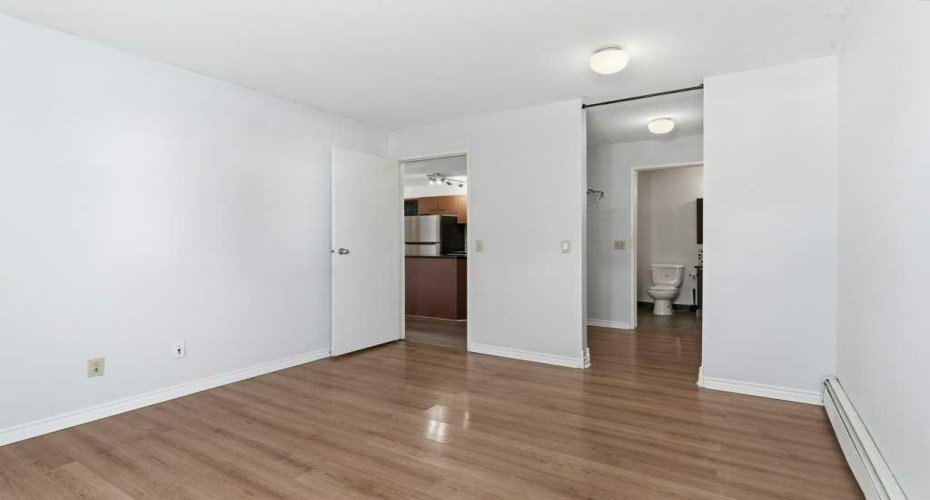 2414 Edenwold Heights, Calgary, Alberta T3A 3Y2, 2 Bedrooms Bedrooms, ,2 BathroomsBathrooms,Residential,For Sale,Edenwold,A2290152