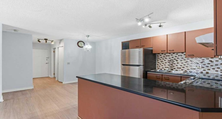 2414 Edenwold Heights, Calgary, Alberta T3A 3Y2, 2 Bedrooms Bedrooms, ,2 BathroomsBathrooms,Residential,For Sale,Edenwold,A2290152