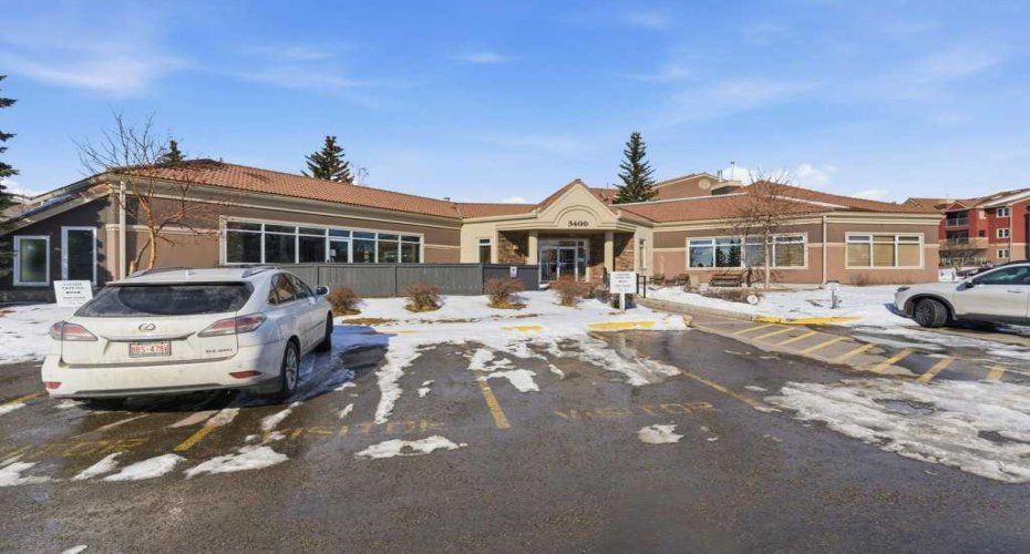 2414 Edenwold Heights, Calgary, Alberta T3A 3Y2, 2 Bedrooms Bedrooms, ,2 BathroomsBathrooms,Residential,For Sale,Edenwold,A2290152