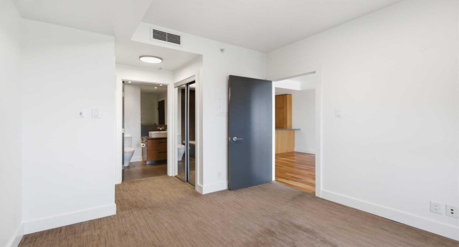 10 Shawnee Hill, Calgary, Alberta t2y0k5, 1 Bedroom Bedrooms, ,1 BathroomBathrooms,Residential,For Sale,Shawnee,A2290193