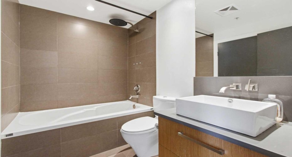 10 Shawnee Hill, Calgary, Alberta t2y0k5, 1 Bedroom Bedrooms, ,1 BathroomBathrooms,Residential,For Sale,Shawnee,A2290193