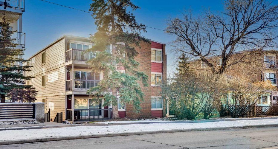 building front facade