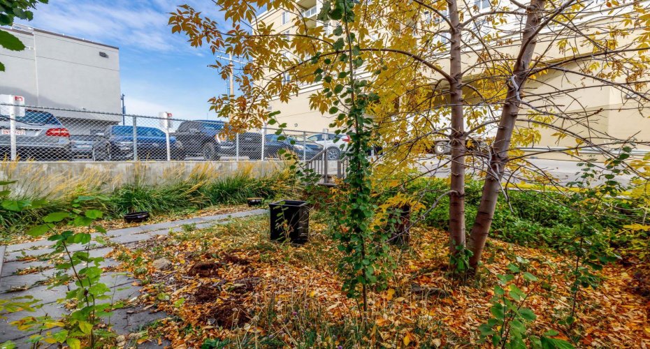 2032 34 Avenue, Calgary, Alberta T2T 2C3, ,Commercial,For Sale,34,A2290615