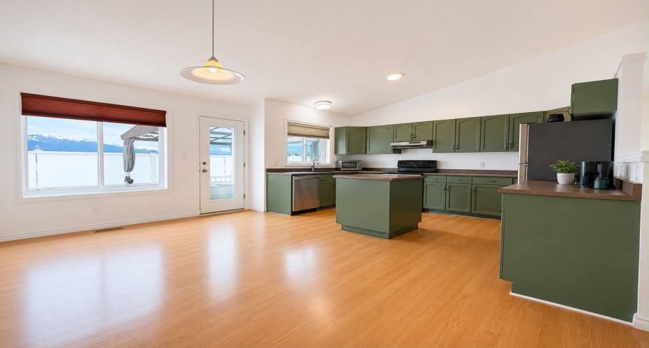 10913 Grande Avenue, Grande Cache, Alberta t0e0y0, 5 Bedrooms Bedrooms, ,3 BathroomsBathrooms,Residential,For Sale,Grande,A2290622
