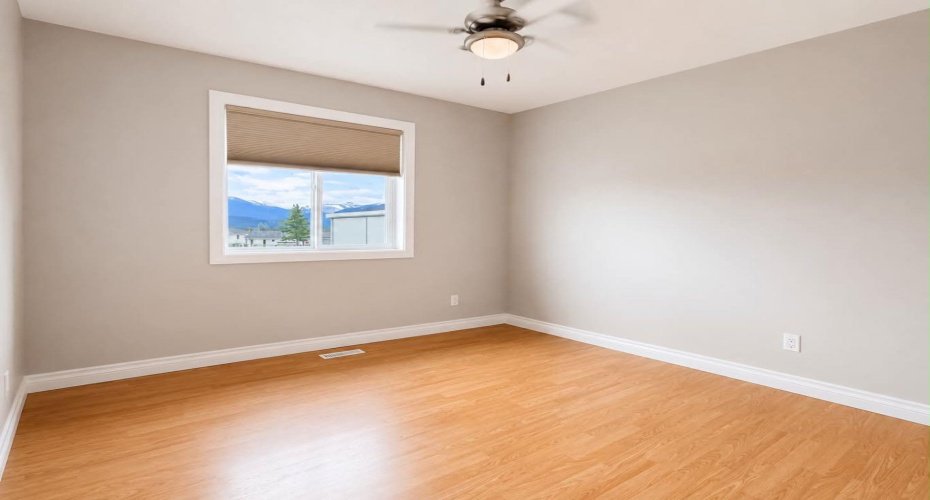 10913 Grande Avenue, Grande Cache, Alberta t0e0y0, 5 Bedrooms Bedrooms, ,3 BathroomsBathrooms,Residential,For Sale,Grande,A2290622