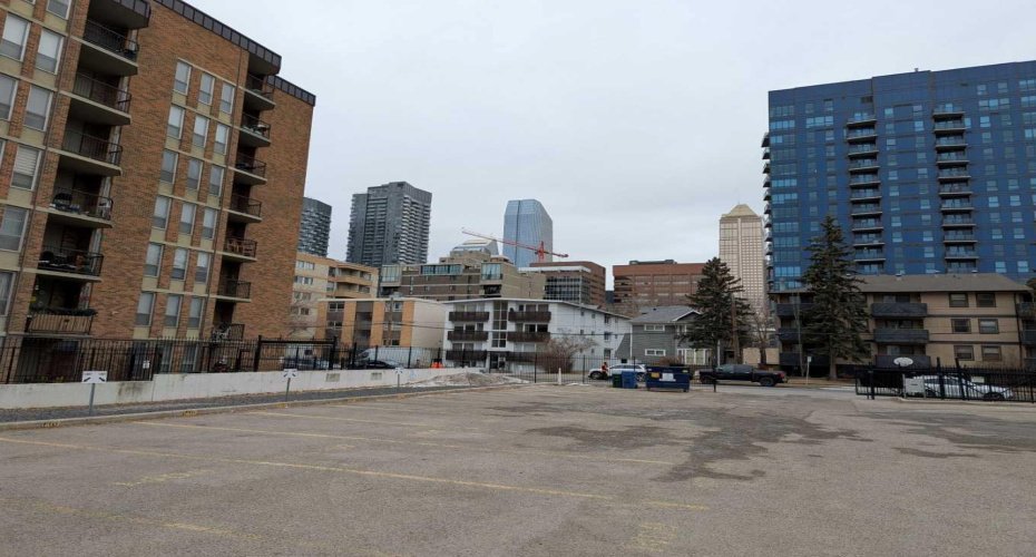 1401 2 Street, Calgary, Alberta T2R 0W7, ,Commercial,For Sale,Alexandria Place,2,A2290674