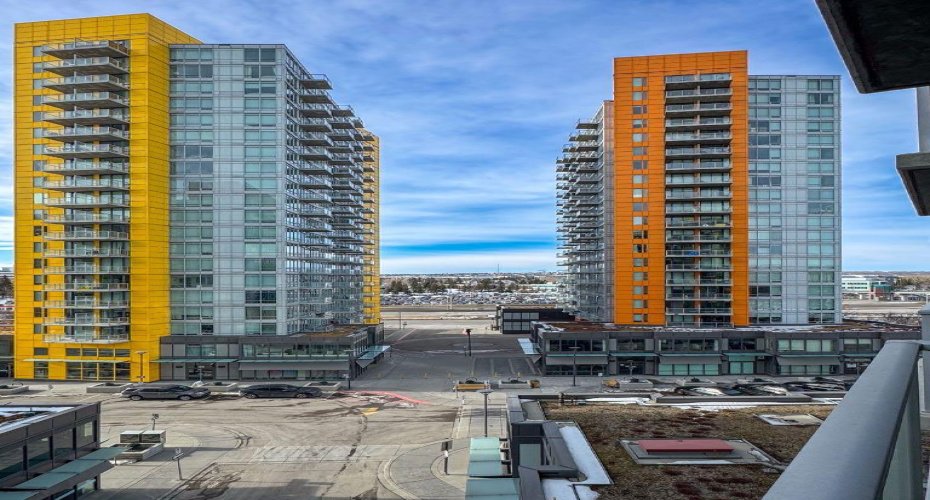 30 Brentwood Common, Calgary, Alberta T2L 2L8, 1 Bedroom Bedrooms, ,1 BathroomBathrooms,Residential,For Sale,Brentwood,A2290722