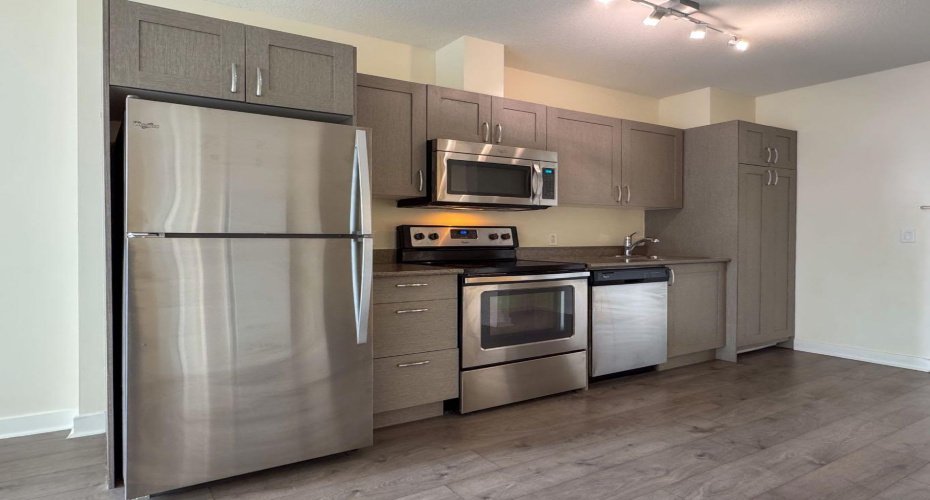 30 Brentwood Common, Calgary, Alberta T2L 2L8, 1 Bedroom Bedrooms, ,1 BathroomBathrooms,Residential,For Sale,Brentwood,A2290722