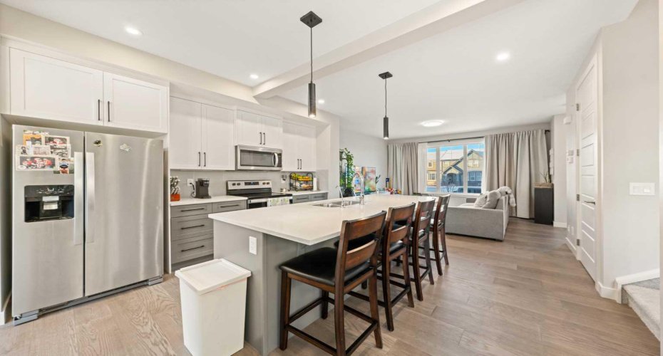 281 Waterford Boulevard, Chestermere, Alberta T1X2P8, 4 Bedrooms Bedrooms, ,4 BathroomsBathrooms,Residential,For Sale,Waterford,A2290786