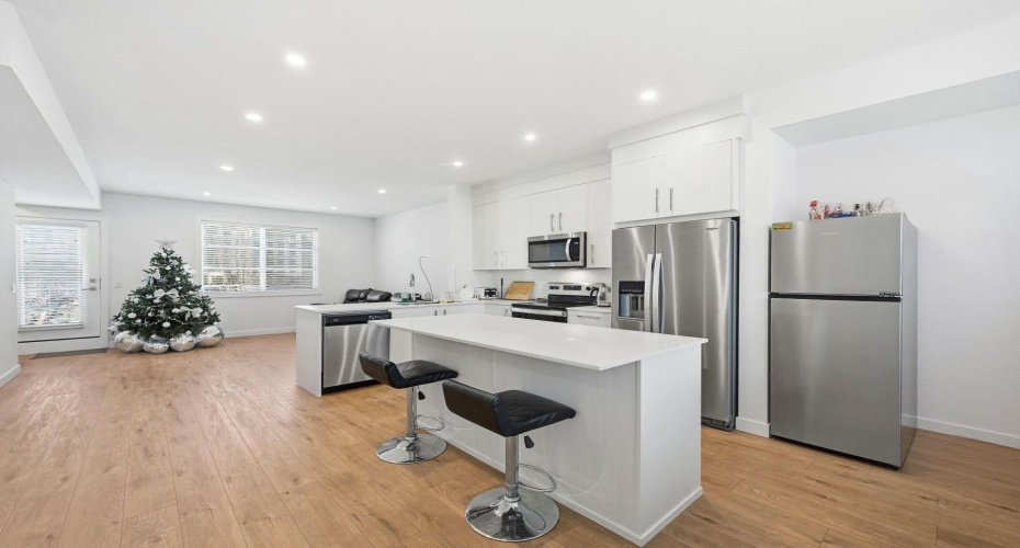 14235 1 Street, Calgary, Alberta T3P1Y4, 4 Bedrooms Bedrooms, ,3 BathroomsBathrooms,Residential,For Sale,1,A2290800