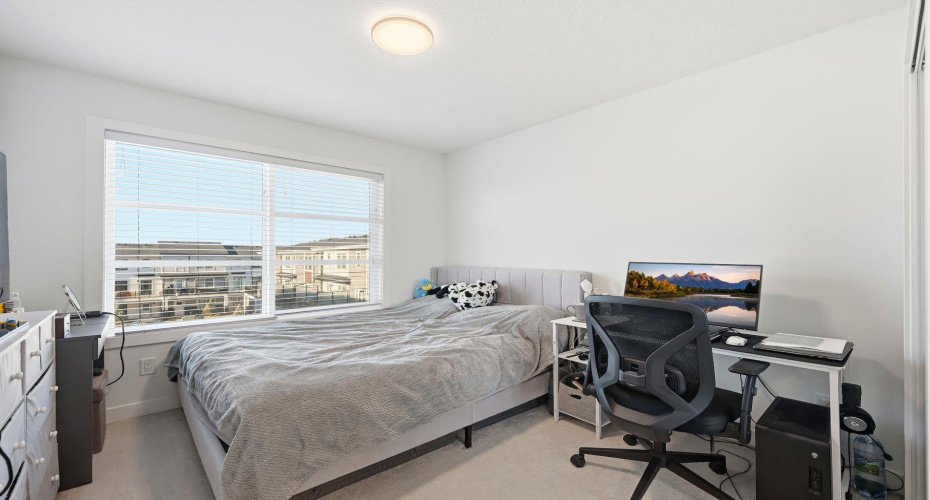 14235 1 Street, Calgary, Alberta T3P1Y4, 4 Bedrooms Bedrooms, ,3 BathroomsBathrooms,Residential,For Sale,1,A2290800