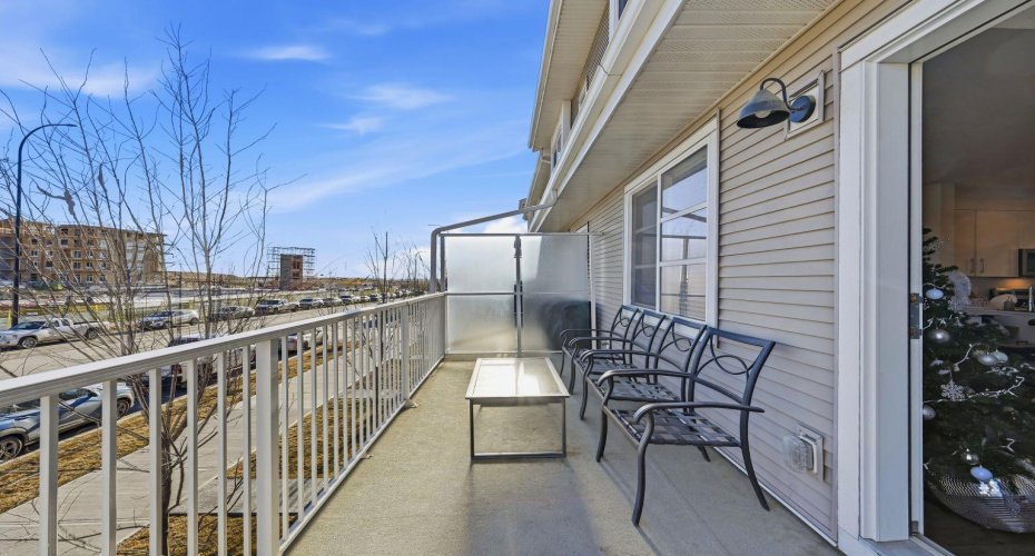 14235 1 Street, Calgary, Alberta T3P1Y4, 4 Bedrooms Bedrooms, ,3 BathroomsBathrooms,Residential,For Sale,1,A2290800