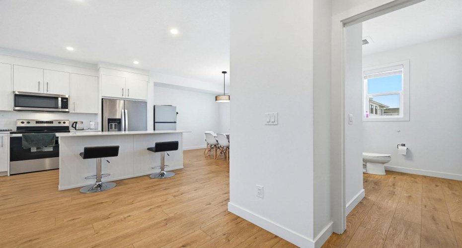 14235 1 Street, Calgary, Alberta T3P1Y4, 4 Bedrooms Bedrooms, ,3 BathroomsBathrooms,Residential,For Sale,1,A2290800