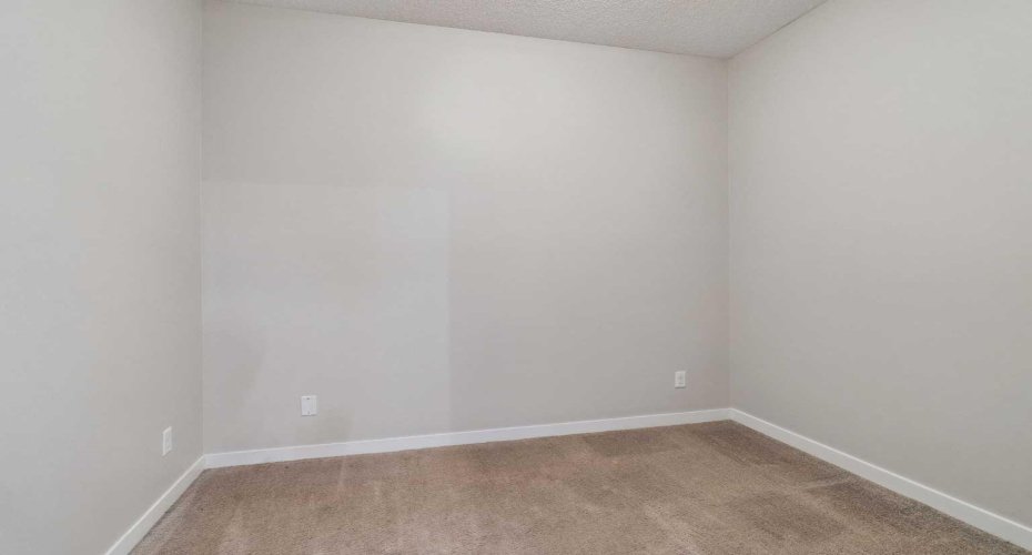 101 Sunset Drive, Cochrane, Alberta T4C 0W7, 1 Bedroom Bedrooms, ,1 BathroomBathrooms,Residential,For Sale,Sunset,A2290811