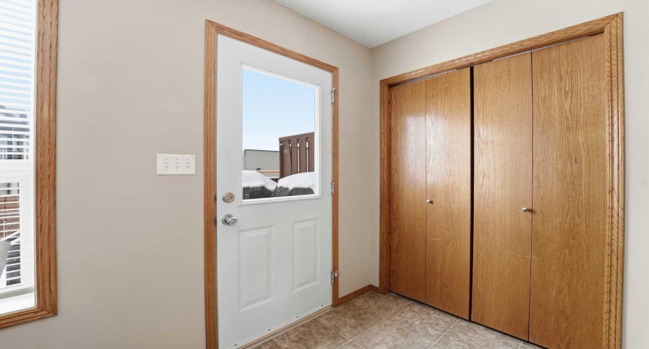 41 Winston Place, Blackfalds, Alberta T4M 0K9, 3 Bedrooms Bedrooms, ,2 BathroomsBathrooms,Residential,For Sale,Winston,A2290421