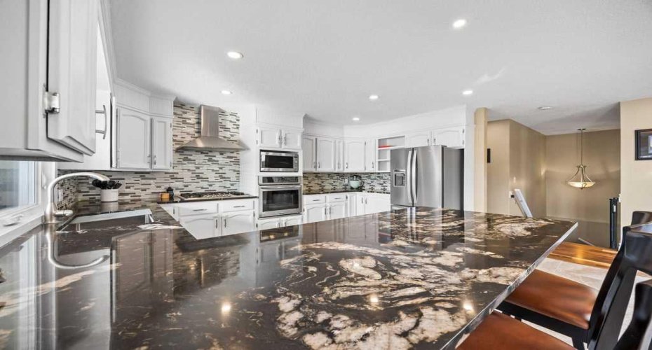 28 Crocus Ridge Point, Rural Rocky View County, Alberta T3Z 1G4, 3 Bedrooms Bedrooms, ,3 BathroomsBathrooms,Residential,For Sale,Crocus Ridge,A2290437