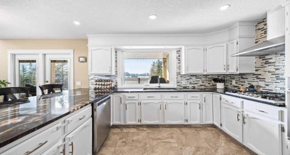 28 Crocus Ridge Point, Rural Rocky View County, Alberta T3Z 1G4, 3 Bedrooms Bedrooms, ,3 BathroomsBathrooms,Residential,For Sale,Crocus Ridge,A2290437