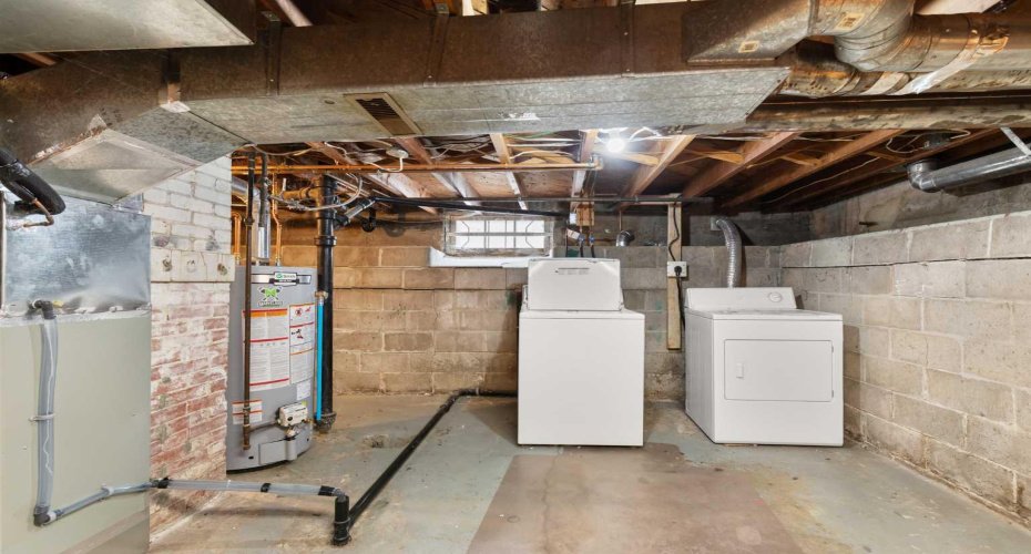 118 2 Street, Redcliff, Alberta T0J 2P0, 2 Bedrooms Bedrooms, ,1 BathroomBathrooms,Residential,For Sale,2,A2290441