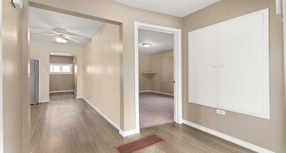 118 2 Street, Redcliff, Alberta T0J 2P0, 2 Bedrooms Bedrooms, ,1 BathroomBathrooms,Residential,For Sale,2,A2290441