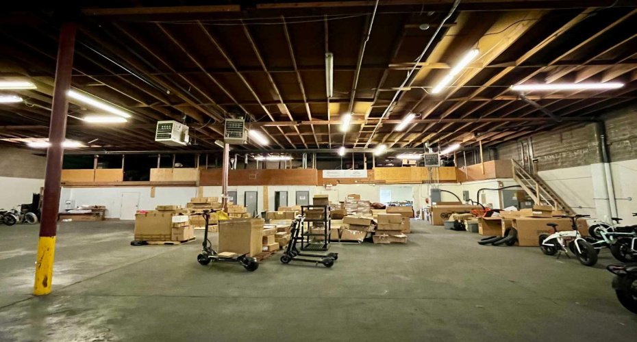 1328 Hastings Street, Calgary, Alberta T2G 4C9, ,Commercial,For Lease,Hastings,A2290588