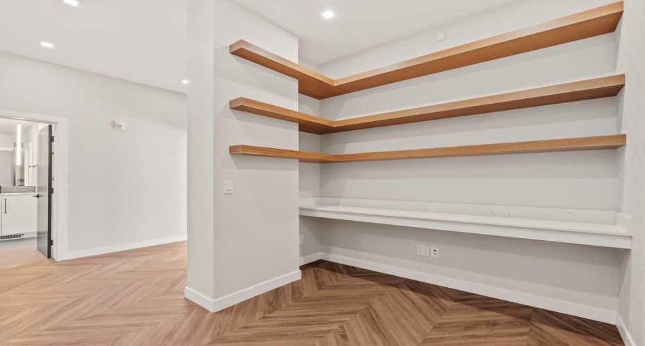 Custom built in shelves