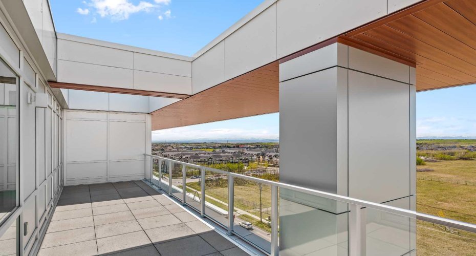 Sunny West patio with mountain views