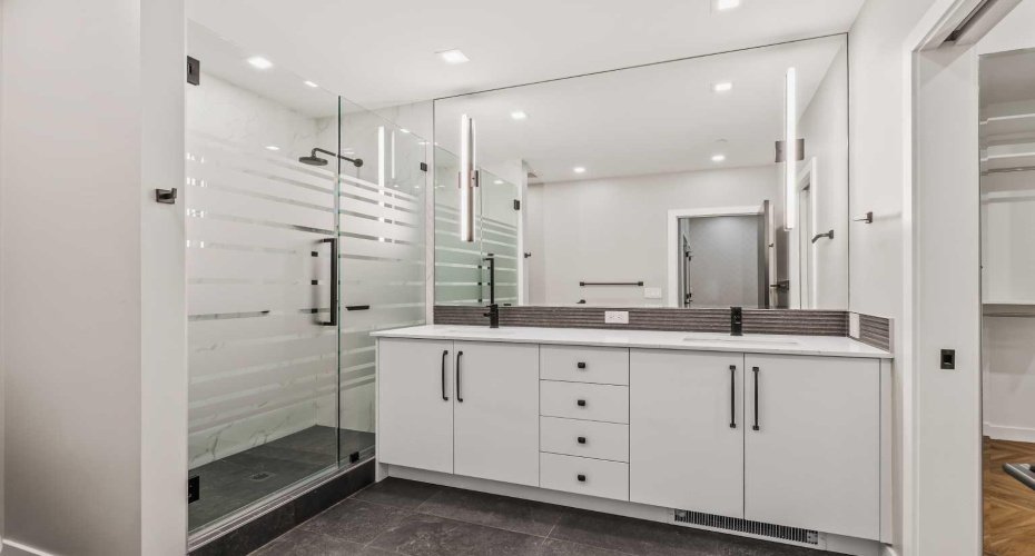 8505 Broadcast Avenue, Calgary, Alberta T3H 6B5, 2 Bedrooms Bedrooms, ,3 BathroomsBathrooms,Residential,For Sale,Broadcast,A2282642