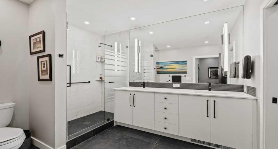 8505 Broadcast Avenue, Calgary, Alberta T3H 6B5, 2 Bedrooms Bedrooms, ,3 BathroomsBathrooms,Residential,For Sale,Broadcast,A2282642