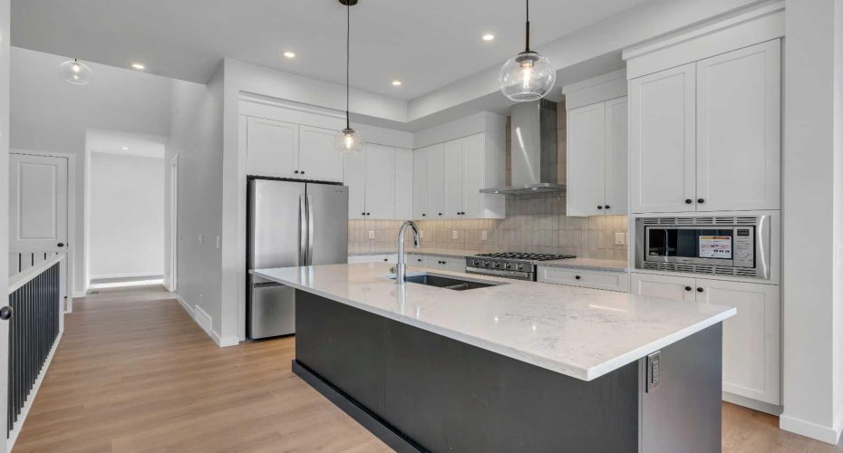 63 Bartlett Crescent, Calgary, Alberta T3M 2N8, 3 Bedrooms Bedrooms, ,3 BathroomsBathrooms,Residential,For Sale,Bartlett,A2290354