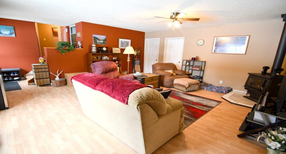 Ricinus Ridge Drive, Rural Clearwater County, Alberta T0M 0M0, 3 Bedrooms Bedrooms, ,2 BathroomsBathrooms,Residential,For Sale,Ricinus Ridge Drive,A2290499