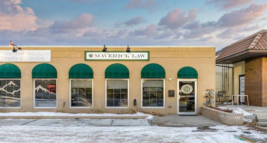 115b 4 Avenue, Cochrane, Alberta T4C1A4, ,Commercial,For Lease,4,A2290765