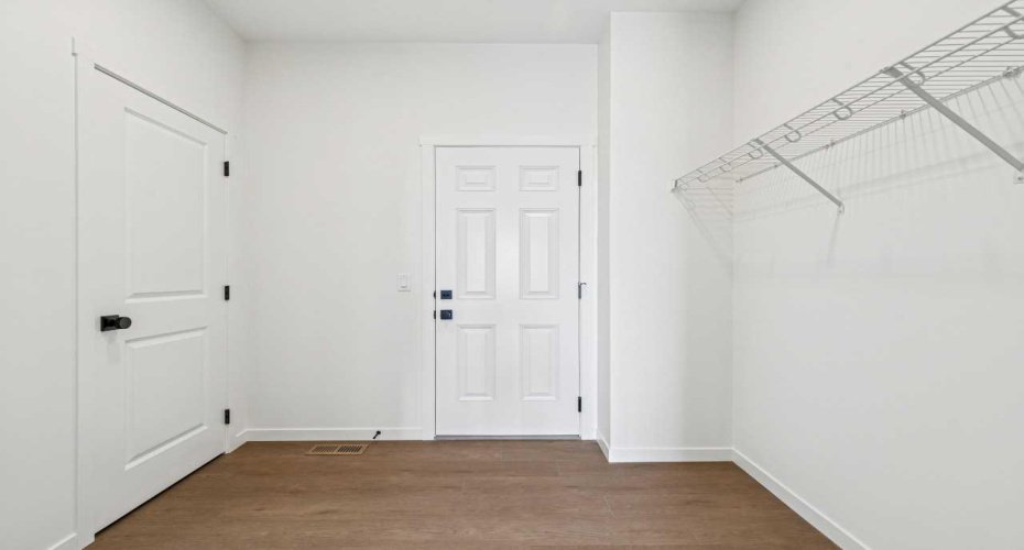 208 Southborough Common, Cochrane, Alberta T4C3J5, 3 Bedrooms Bedrooms, ,3 BathroomsBathrooms,Residential,For Sale,Southborough,A2290815