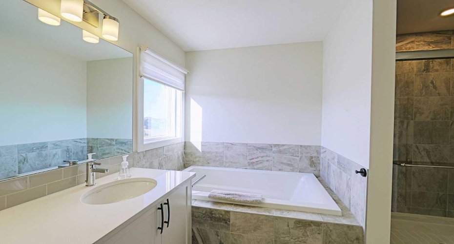 25 Belmont Green, Calgary, Alberta T2X 5E3, 5 Bedrooms Bedrooms, ,4 BathroomsBathrooms,Residential,For Sale,Belmont,A2290850