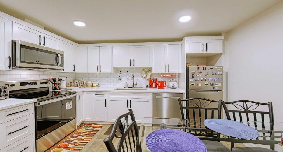 25 Belmont Green, Calgary, Alberta T2X 5E3, 5 Bedrooms Bedrooms, ,4 BathroomsBathrooms,Residential,For Sale,Belmont,A2290850