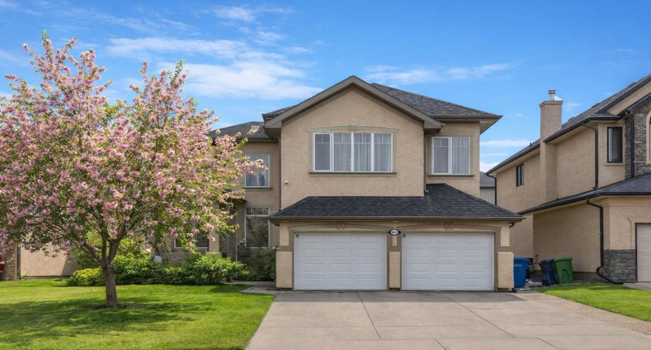 Welcome to 401 Marina Drive!