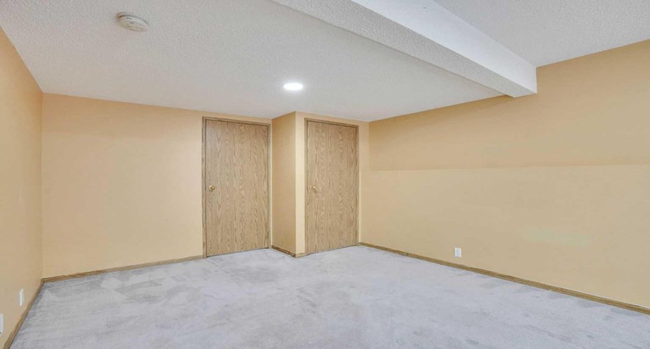 131 Martinridge Grove, Calgary, Alberta T3J 3M4, 5 Bedrooms Bedrooms, ,3 BathroomsBathrooms,Residential,For Sale,Martinridge,A2284895
