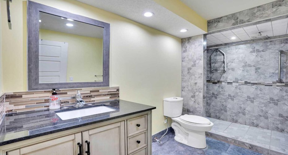 131 Martinridge Grove, Calgary, Alberta T3J 3M4, 5 Bedrooms Bedrooms, ,3 BathroomsBathrooms,Residential,For Sale,Martinridge,A2284895