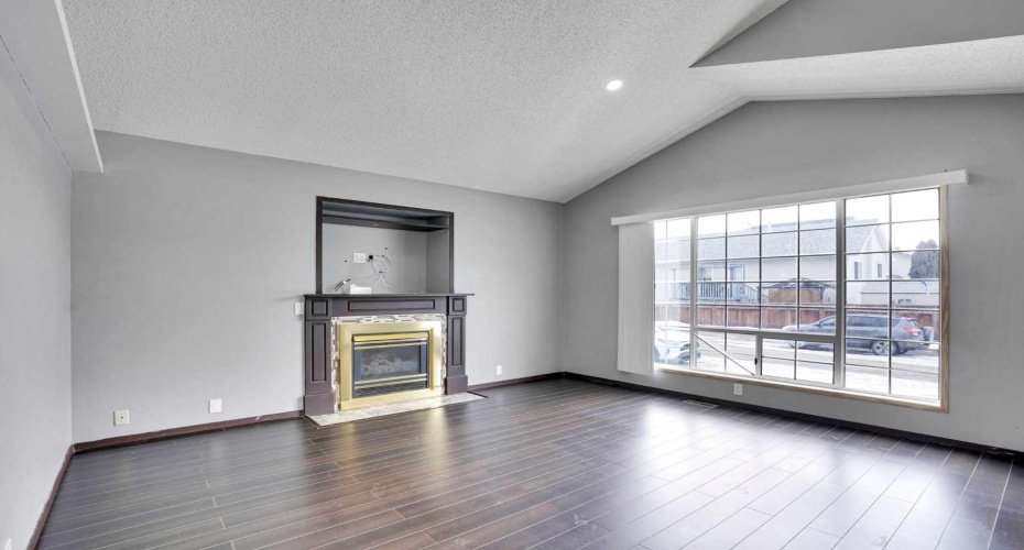 131 Martinridge Grove, Calgary, Alberta T3J 3M4, 5 Bedrooms Bedrooms, ,3 BathroomsBathrooms,Residential,For Sale,Martinridge,A2284895