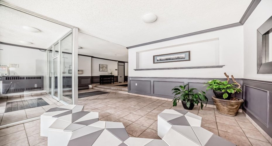 Very welcoming building lobby