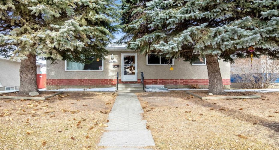 1986 Cottonwood Crescent, Calgary, Alberta T2B 1P7, 5 Bedrooms Bedrooms, ,1 BathroomBathrooms,Residential,For Sale,Cottonwood,A2286435