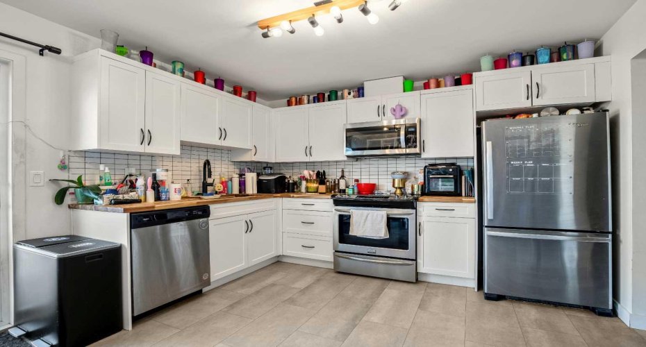 1986 Cottonwood Crescent, Calgary, Alberta T2B 1P7, 5 Bedrooms Bedrooms, ,1 BathroomBathrooms,Residential,For Sale,Cottonwood,A2286435